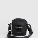 Pepe Jeans kohokuvioitu logokangas crossbody laukku miehet musta TB001292