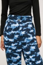 Pepe Jeans naamiointiprinttihousut naiset multi TB00305 - Image 2